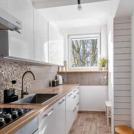 - Great Location- - Old Town - Anielewicza Apartment
